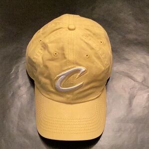 Cleveland Cavaliers NBA cap.